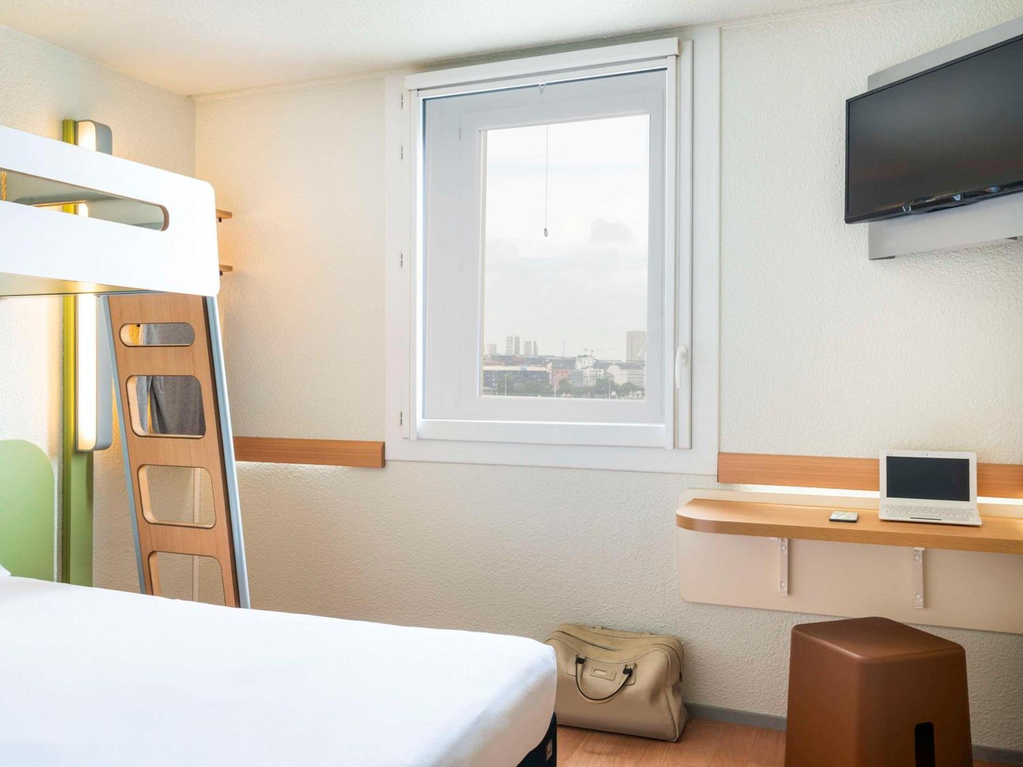 Ibis Budget Paris Porte De Bercy Hotel Charenton-le-Pont Luaran gambar