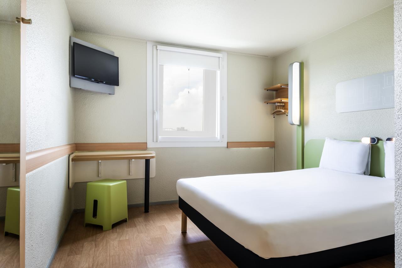 Ibis Budget Paris Porte De Bercy Hotel Charenton-le-Pont Luaran gambar